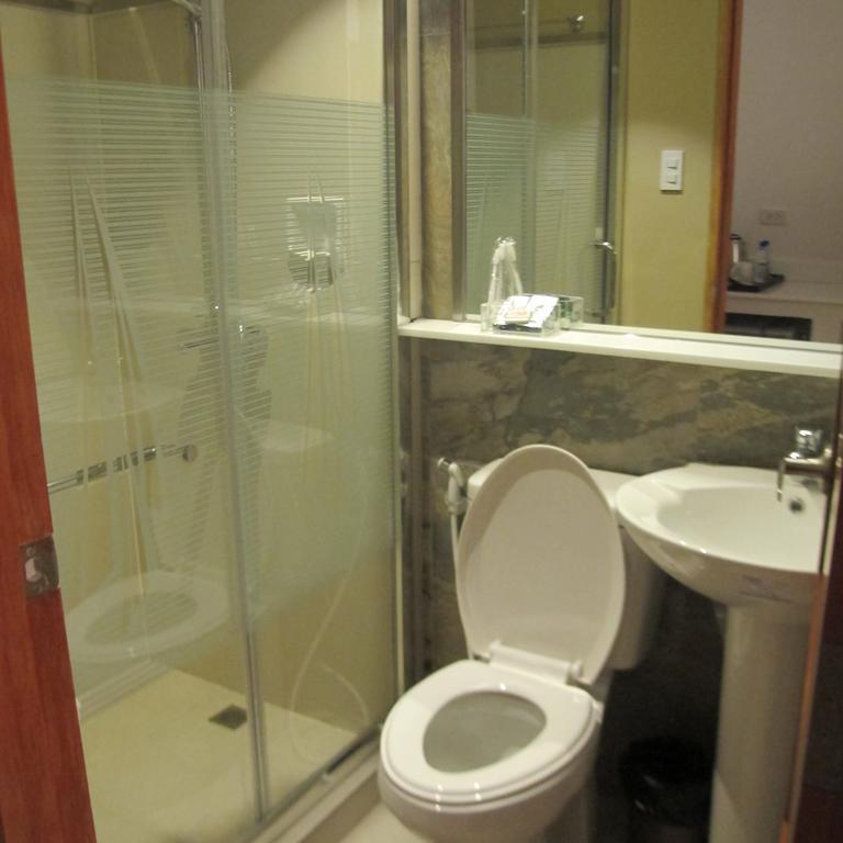 The Citywalk Suites Apartment Antipolo Værelse billede